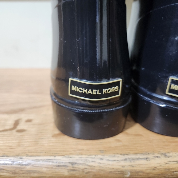 Michael Kors Logo Mid Rainboot Size 9 - Picture 5 of 11
